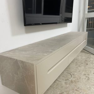 מזנון Stone