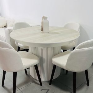 פינת אוכל עגולה בהתאמה אישית